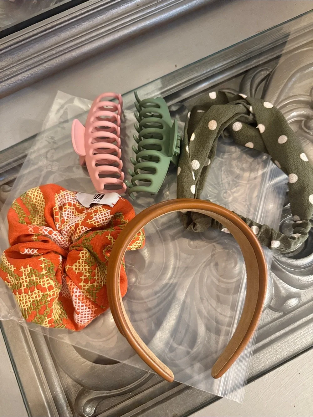 Western Inspired Assorted Women's Hair Accessory Set
